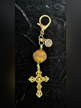 Gold tone and Pink Ornate Cross Charm Keychain